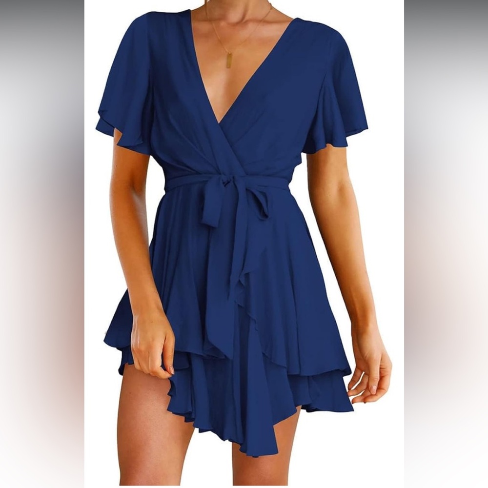 10/$20 Flattering flowy Dress